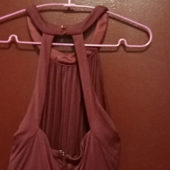 Women's dress - Picture 3 of 3